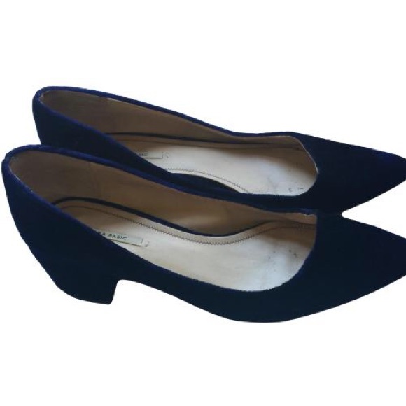 🌷Zara Midnight Blue Velvet Chunky Heel Pump 39🌷 - Picture 4 of 13